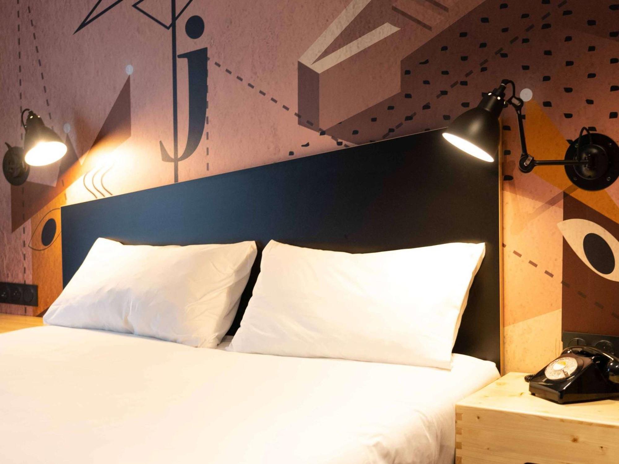 Ibis Styles Dreux Centre Gare Hotel Exterior photo