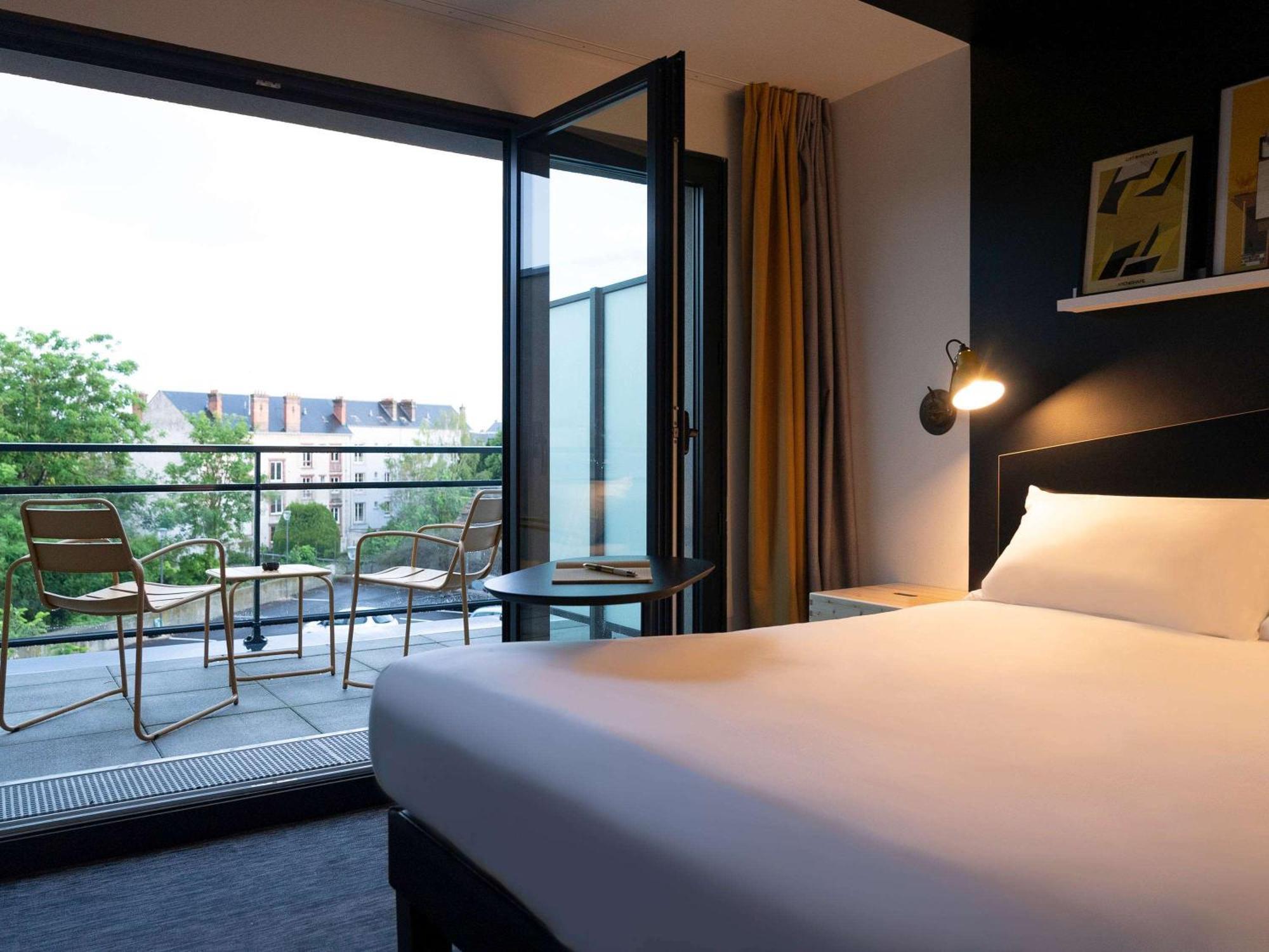 Ibis Styles Dreux Centre Gare Hotel Exterior photo